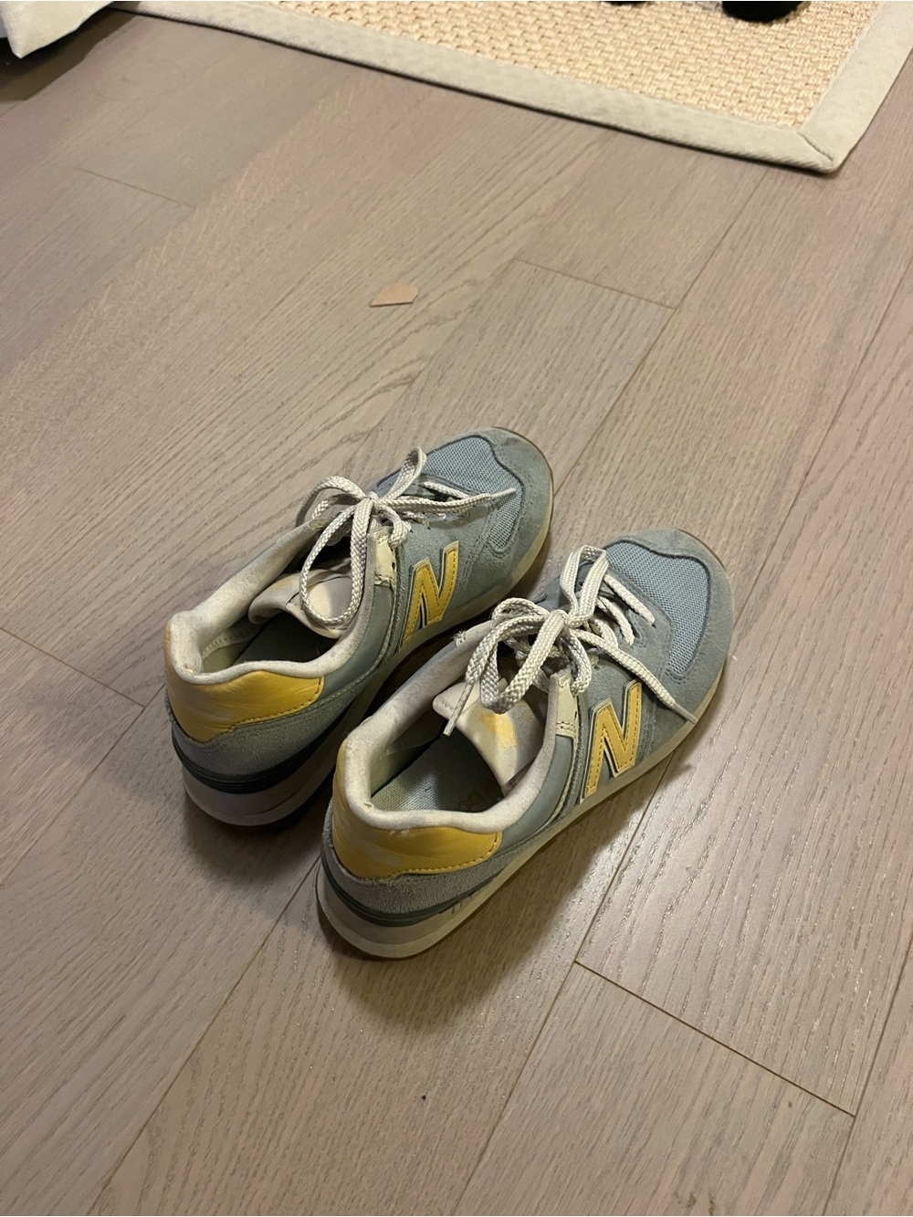 New Balance Womems' Blue and Yellow Lace-Up Sneakers